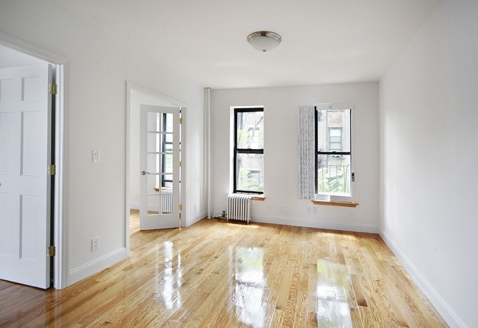 2nd image of 21 Leroy St APT 3