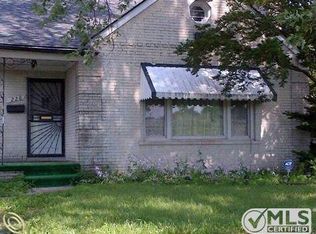 228 Lenox St, Detroit, MI 48215