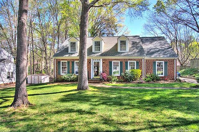 1st image of 414 Sunnywood Ln