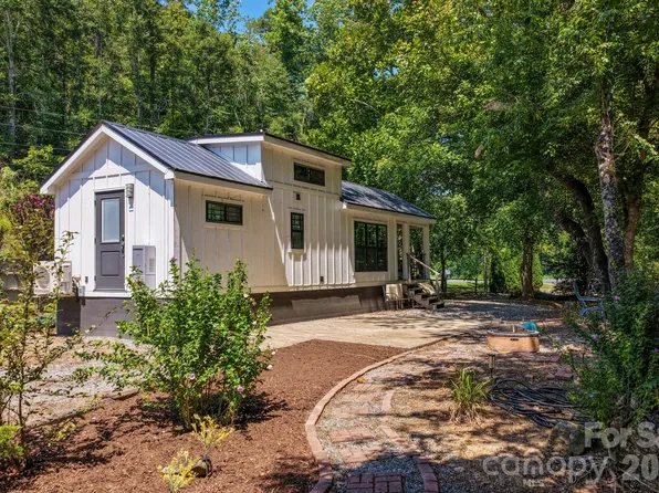 5797 Us Highway 64/74a, None Lake Lure, NC 28746