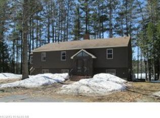 117 Pond Rd, Mount Vernon, ME 04352