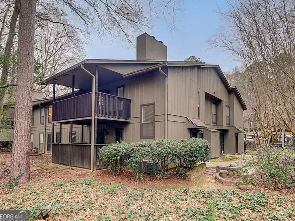 1804 Cumberland Ct SE, Smyrna, GA 30080