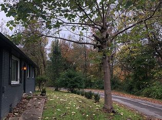 1028 Willowbrook Rd, Ashland city, TN 37015