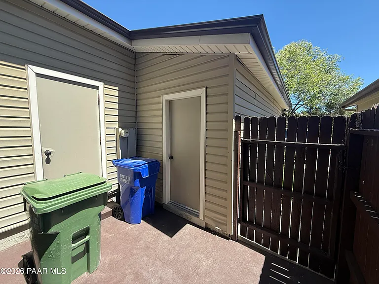 339 Rim Rock Cir #2 — Photo 12