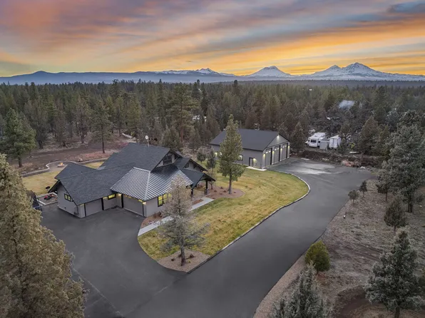 67554 Trout Ln, Bend, OR 97703