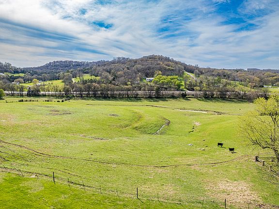 3rd image of 1839 Polly Adams Rd