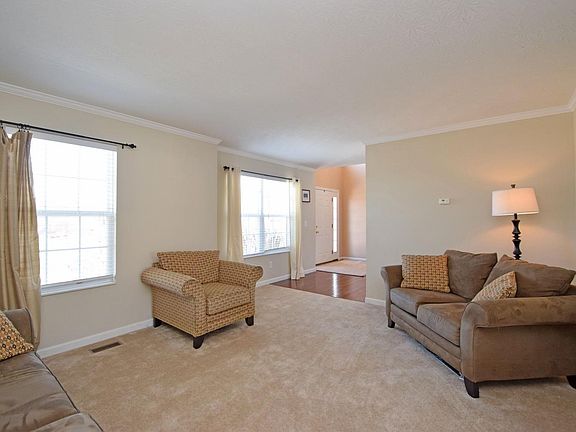 4th image of 7349 Maple Leaf Ct