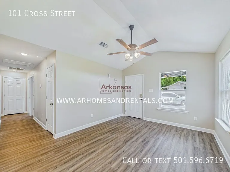 101 Cross St — Photo 2