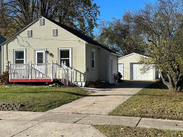 3021 Longstreet Ave SW, Wyoming, MI 49509