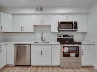 14 William St APT 1, Worcester, MA 01609