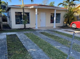 2000 NW 27th St, Miami, FL 33142