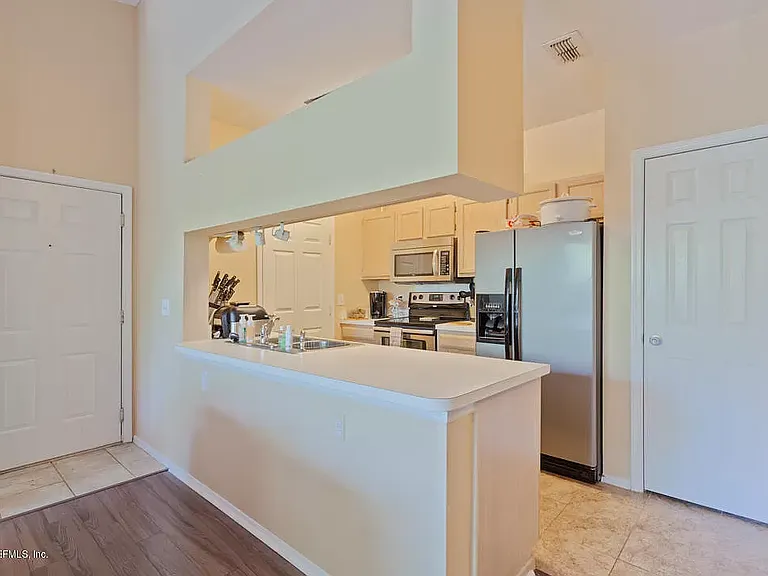 211 Colima Ct #1132 — Photo 3