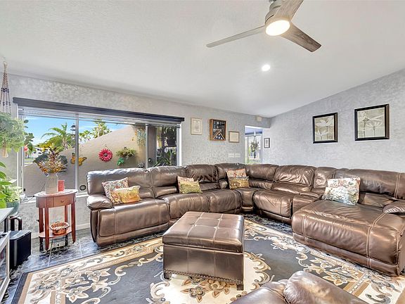 5th image of 7390 NW 22nd Place
