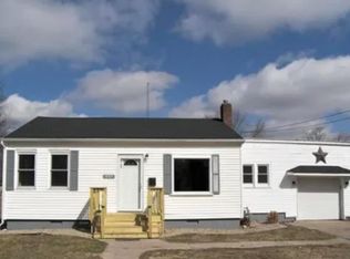631 Pennsylvania Ave, Plymouth, IN 46563