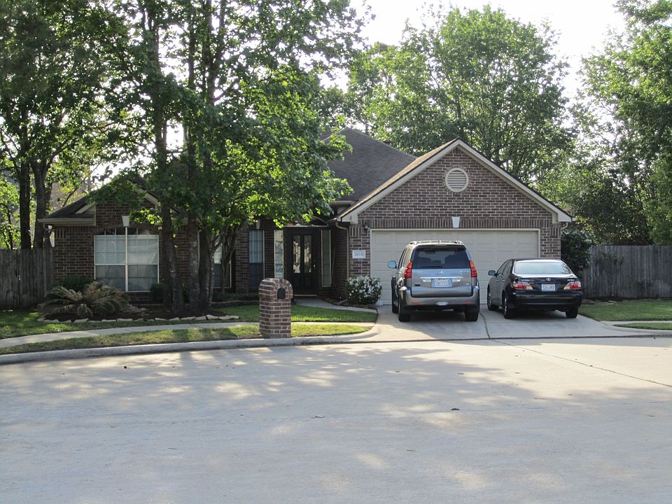 Front of House (to be updated with better picure soon)