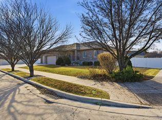 10938 S Lucas Ln W, South Jordan, UT 84095