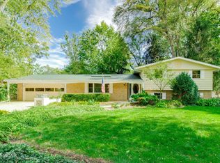 3495 Woodhaven Ln, Lima, OH 45806
