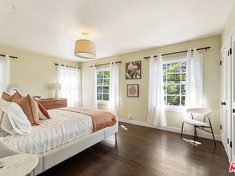 8926 Wonderland Ave — Photo 8