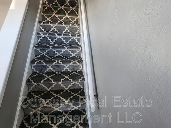 5th image of 4000 Arctic Ave