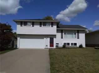 14575 Lisa Dr, Maple Heights, OH