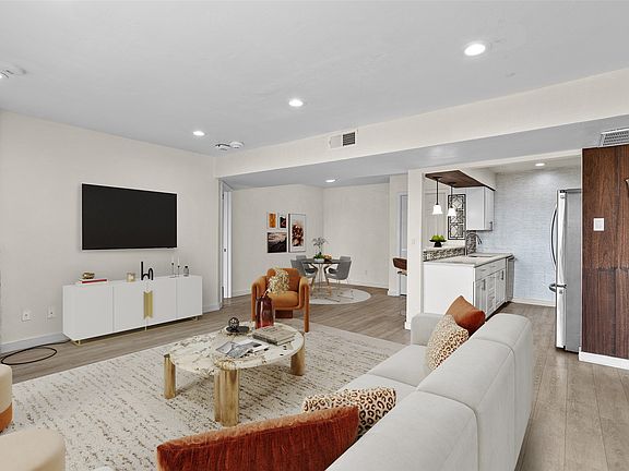 2nd image of 11450 Audelia Rd APT 305