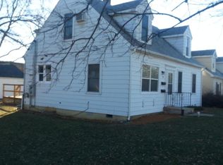 281 N Slusser St FLOOR 1, Grayslake, IL 60030