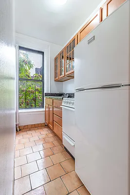 Rented by Bold New York | media 6