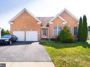 6017 Armaan Dr, Glenn Dale, MD 20769