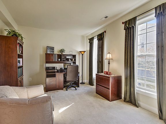 4th image of 15948 Greymill Manor Dr