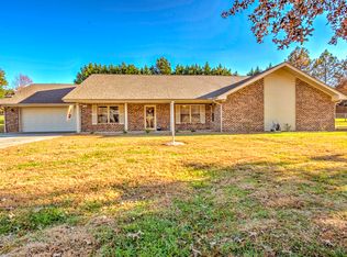 108 Antioch Dr, Oak Ridge, TN 37830