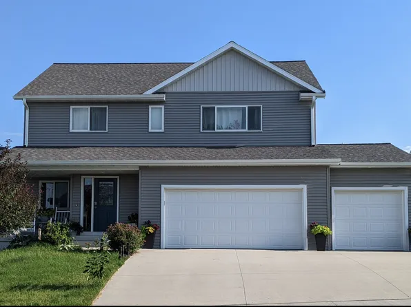 6058 51st St NW, Rochester, MN 55901