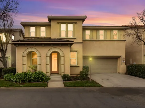 10 Carova Beach Place, Sacramento, CA 95835