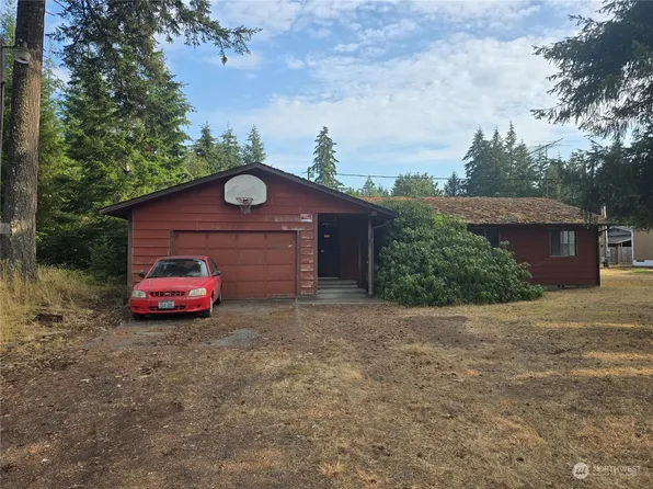 4048 Offut Lake Road SE, Tenino, WA 98589