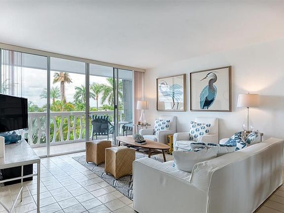 2nd image of 2505 S Ocean Blvd #301