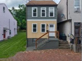 117 Fountain St, Allegheny, PA 15212