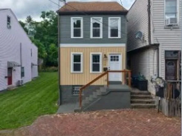 117 Fountain St, Allegheny, PA 15212