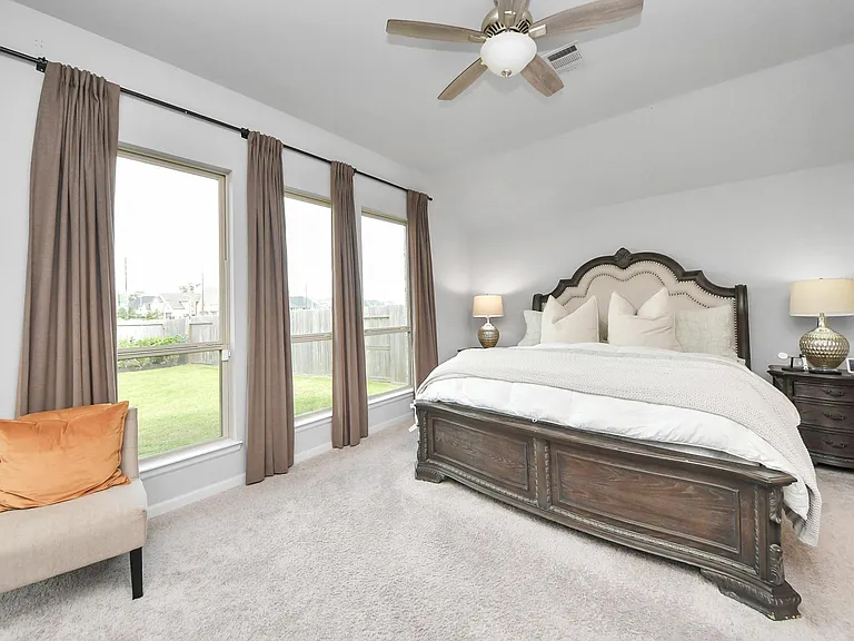 1711 Rustling Creek Dr — Photo 16