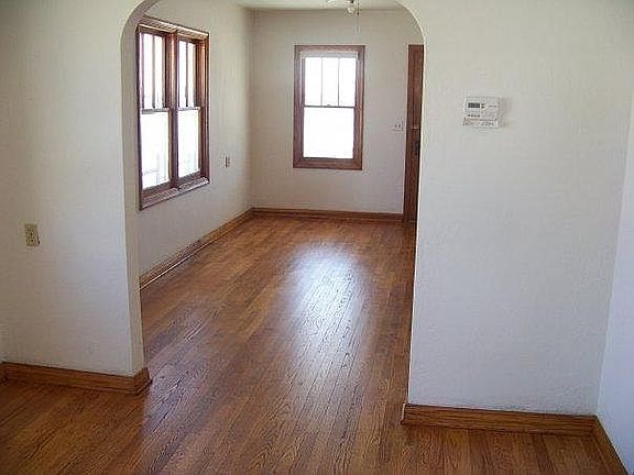 Original oak flooring.