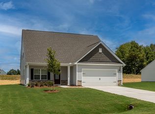 405 Chedworth Dr, Angier, NC 27501