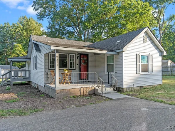 2211 Coxendale Rd S, Chester, VA 23831