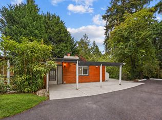 3240 90th Pl SE, Mercer Island, WA 98040