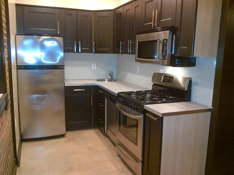 208 Warren Ave #2A — Photo 4