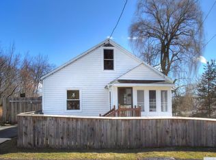 4 Grace Ct, Catskill, NY 12414