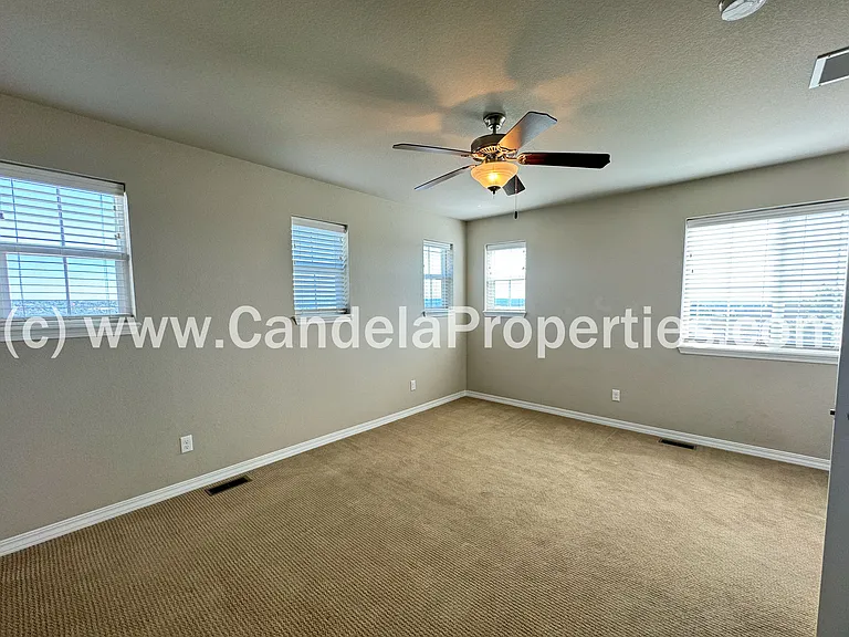 475 Eclipse Dr — Photo 46