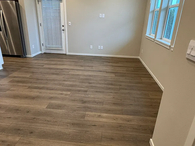 14907 203rd Avenue Ct E — Photo 2
