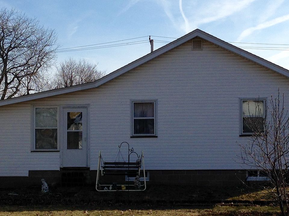 2nd image of 515 S Spring St