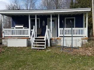 5936 Birchwood Dr, Hale, MI 48739