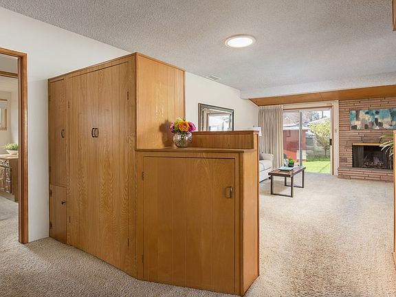 4th image of 1115 Faysmith Ave