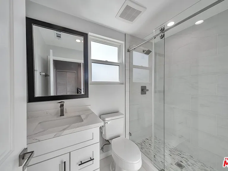 4239 Halldale Ave — Photo 15