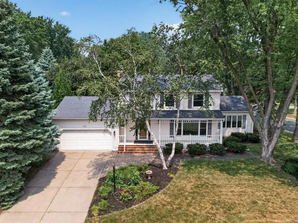4532 Normandale Highlands Dr, Bloomington, MN 55437